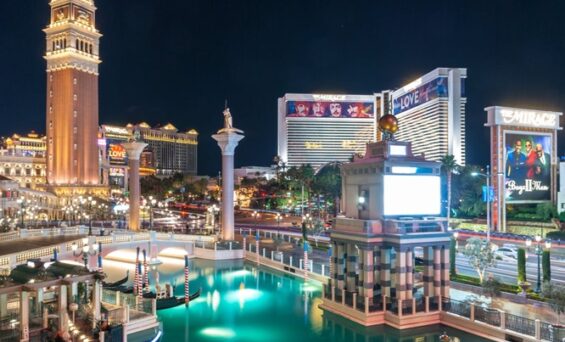 4 Things to Look for When Booking a Vegas Hotel